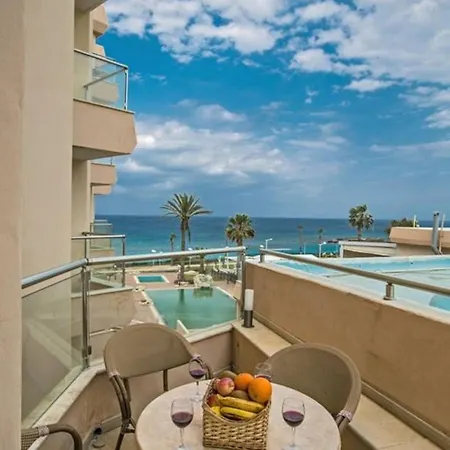 Lasonos Asimi - Luxury 3 Bedroom - Communal Pool