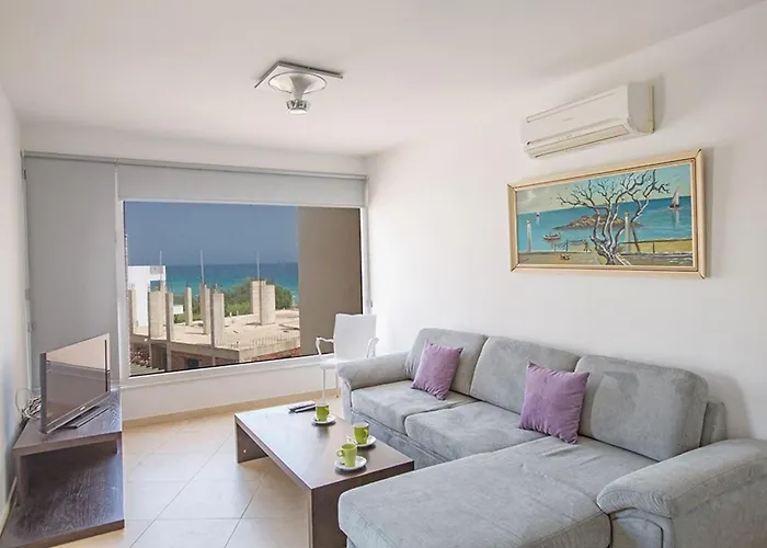 Lasonos Asimi - Luxury 3 Bedroom - Communal Pool Apartamento