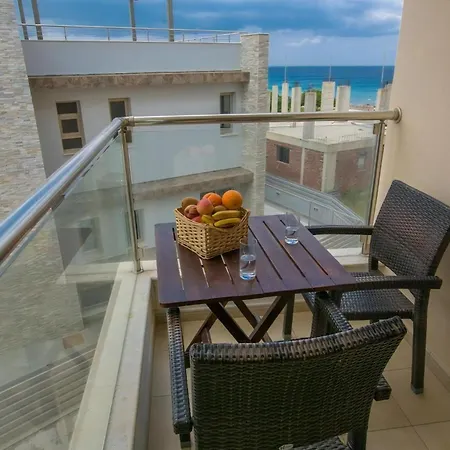 Lasonos Asimi - Luxury 3 Bedroom - With Communal Pool On Fig Tree Bay Protaras
