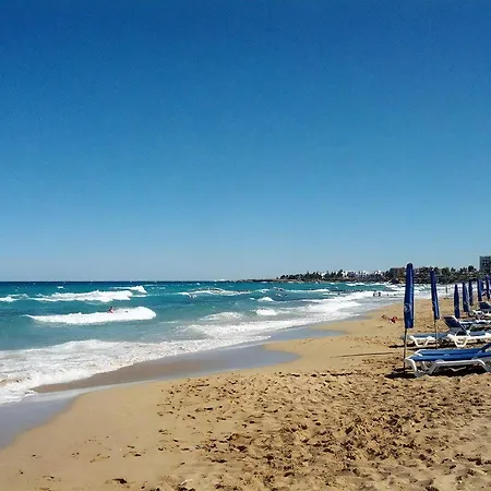 Apartment Lasonos Asimi - Luxury 3 Bedroom - With Communal Pool On Fig Tree Bay