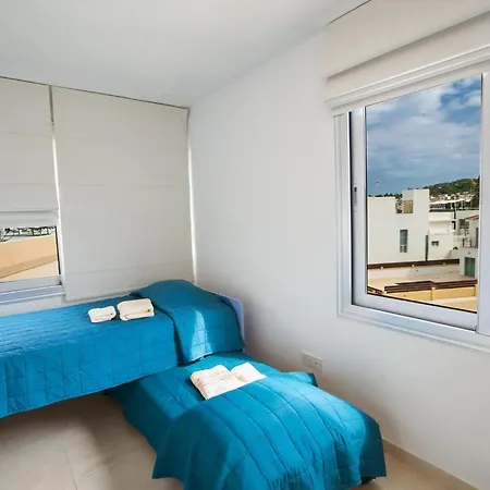 Apartment Lasonos Asimi - Luxury 3 Bedroom - With Communal Pool On Fig Tree Bay *
