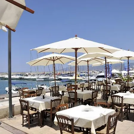 Lasonos Asimi - Luxury 3 Bedroom - Communal Pool شقة بروتاراس