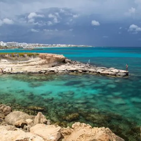 شقة Lasonos Asimi - Luxury 3 Bedroom - Communal Pool *