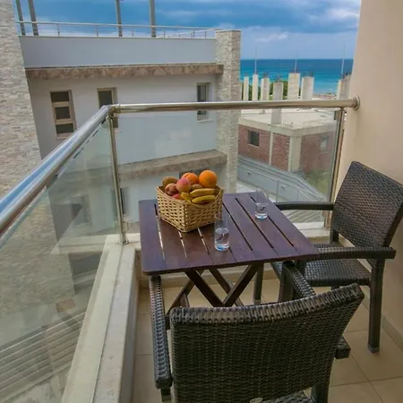 Lasonos Asimi - Luxury 3 Bedroom - Communal Pool بروتاراس