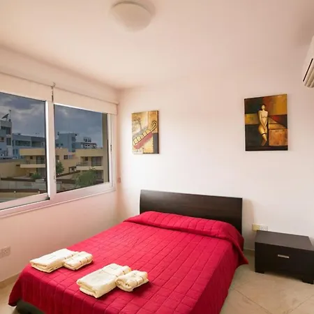 Lasonos Asimi - Luxury 3 Bedroom - Communal Pool