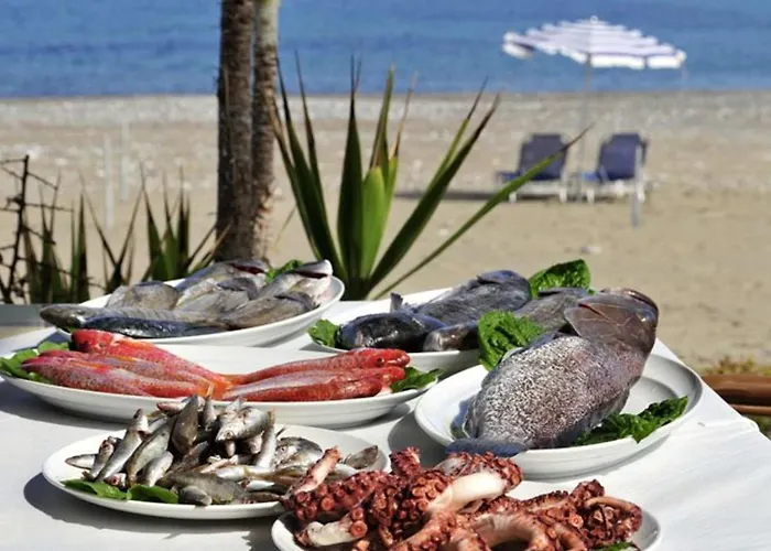 Lasonos Asimi - Luxury 3 Bedroom - Communal Pool Apartmán *